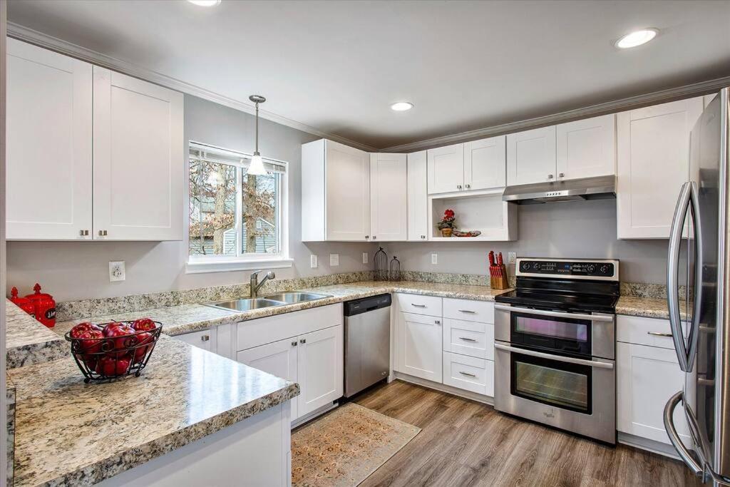 Charming 3-Bedroom Home In Heart Of Ashland Exterior photo